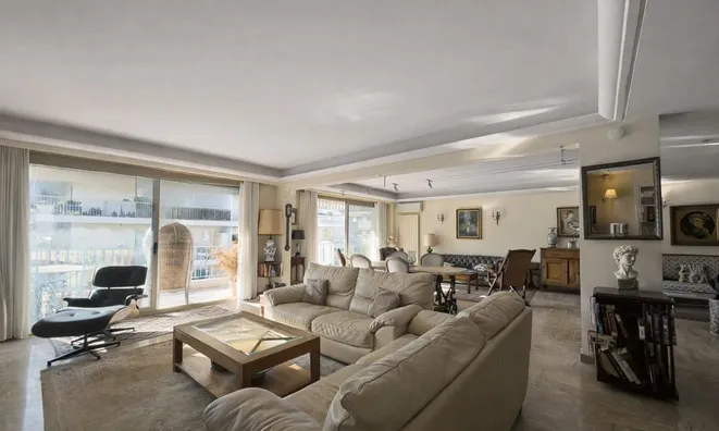 Недвижимость Villa Pointe Croisette: 2