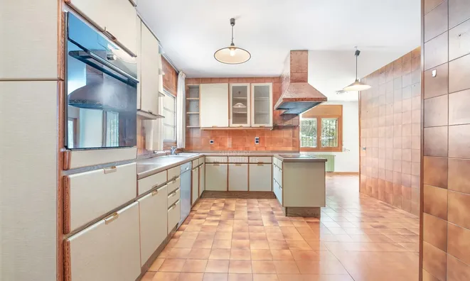 Недвижимость Chalet for sale in Sant Julià de Lòria with 5 bedrooms: 2
