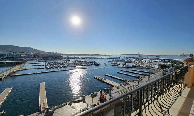 Недвижимость Villa République Cannes: 1