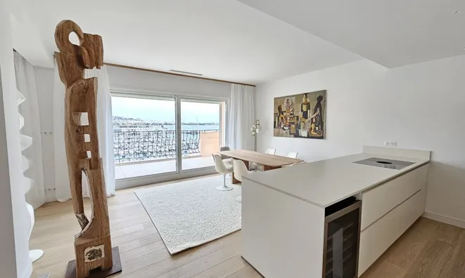 Недвижимость Villa République Cannes: 7