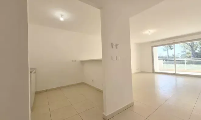 Недвижимость Villa Mandelieu Retreat: 7