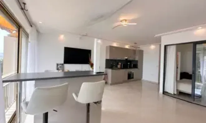 Недвижимость Villa Croix des Gardes: 3