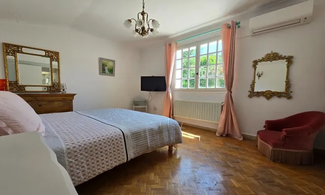 Недвижимость Villa La Maure: 13