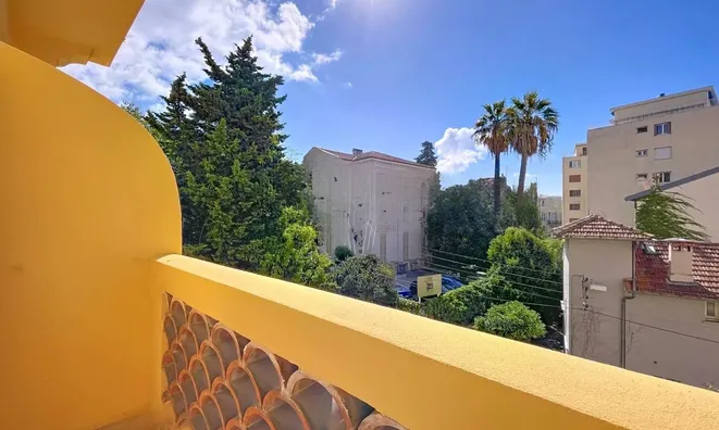 Недвижимость Villa République Cannes: 3