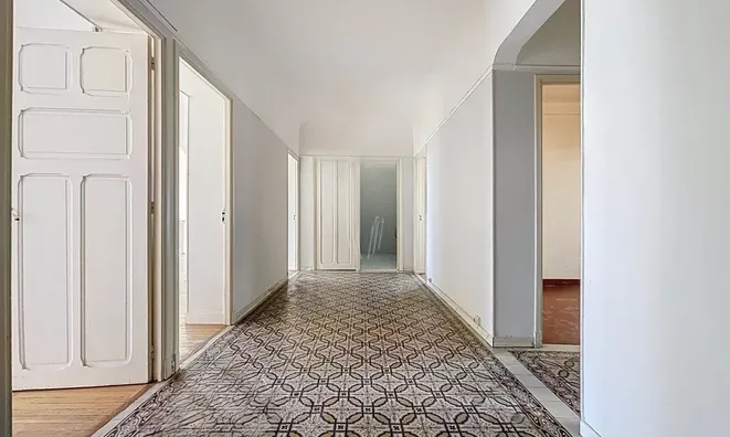 Недвижимость Villa République Cannes: 4
