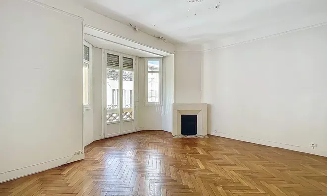 Недвижимость Villa République Cannes: 5