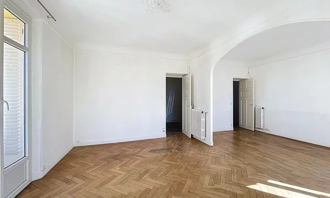 Недвижимость Villa République Cannes: 8