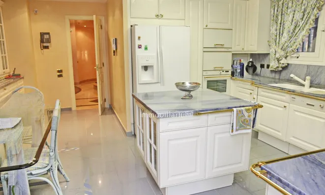 Недвижимость Chalet for sale in Andorra la Vella, 6 bedrooms: 9