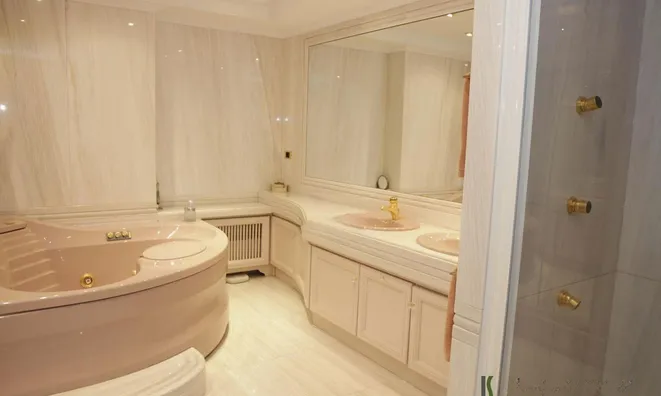 Недвижимость Chalet for sale in Andorra la Vella, 6 bedrooms: 12
