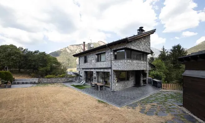 Недвижимость Chalet for sale in Ordino, 4 bedrooms: 24