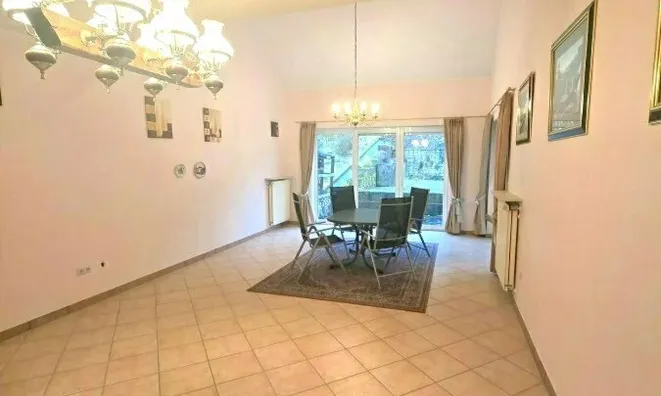 Недвижимость House 5 bedrooms for sale in Buschrodt: 6
