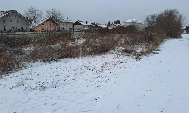Недвижимость Участок, Жилая Зона Ракова Елша, Тихое Место: 1