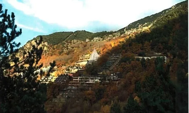 Недвижимость Chalet for sale in Escaldes Engordany: 23