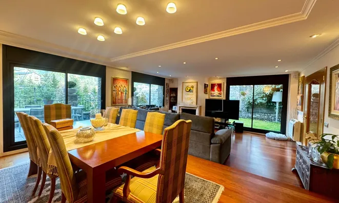 Недвижимость House for sale in La Massana with garden and walking access to center: 1