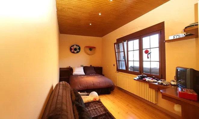 Недвижимость Chalet for sale in Andorra la Vella, 4 bedrooms: 8