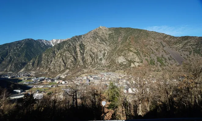 Недвижимость Chalet for sale in Andorra la Vella, 4 bedrooms: 27