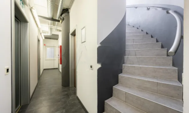 Недвижимость Коммерческое помещение Бежиград: 9