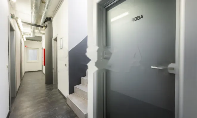 Недвижимость Коммерческое помещение Бежиград: 10