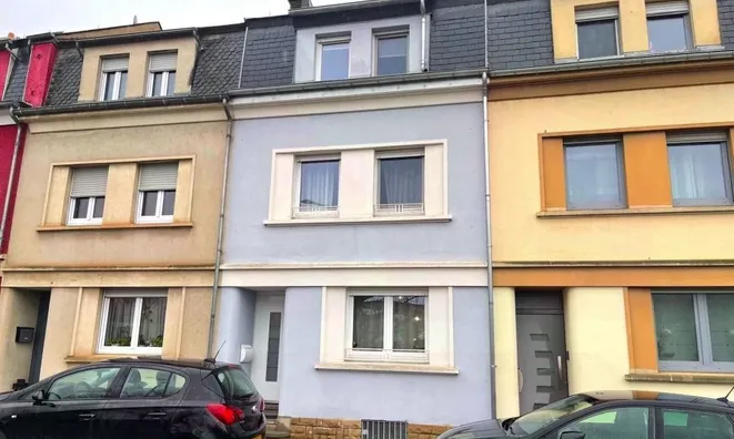 Недвижимость House 4 bedrooms for sale in Ettelbruck: 1