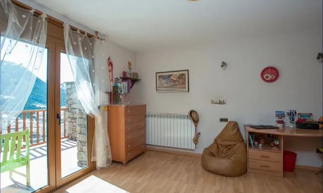 Недвижимость Chalet with spectacular views and sun all year: 11