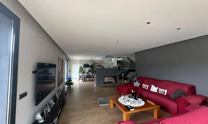 Недвижимость 4 bedroom house for sale La Massana: 1