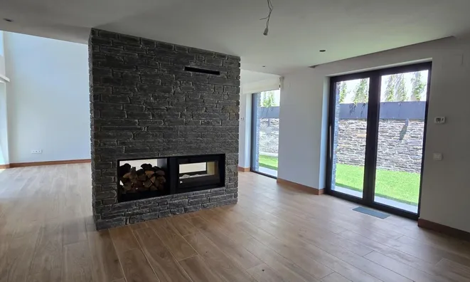 Недвижимость Luxury townhouse in Pal with garden: 4
