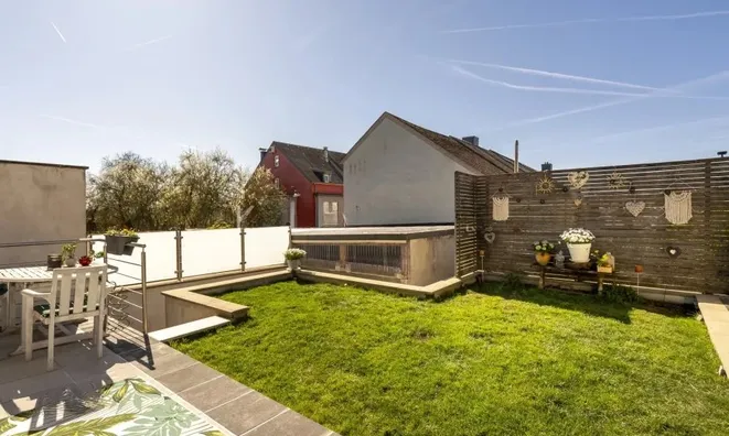 Недвижимость House 5 bedrooms for sale in Goeblange: 5