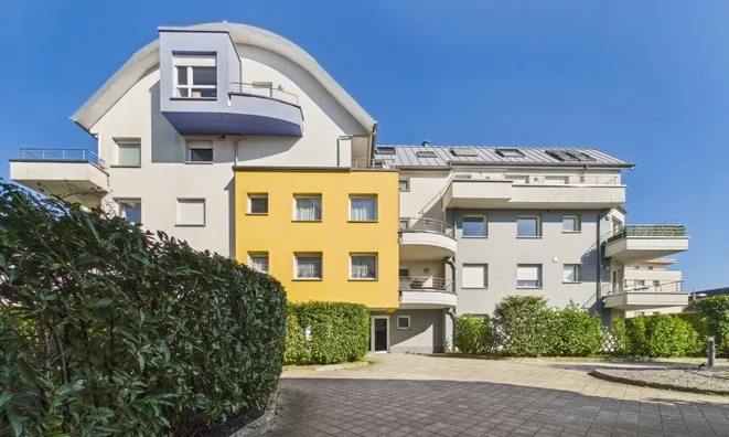 Недвижимость Apartment 2 bedrooms for sale in Howald: 2