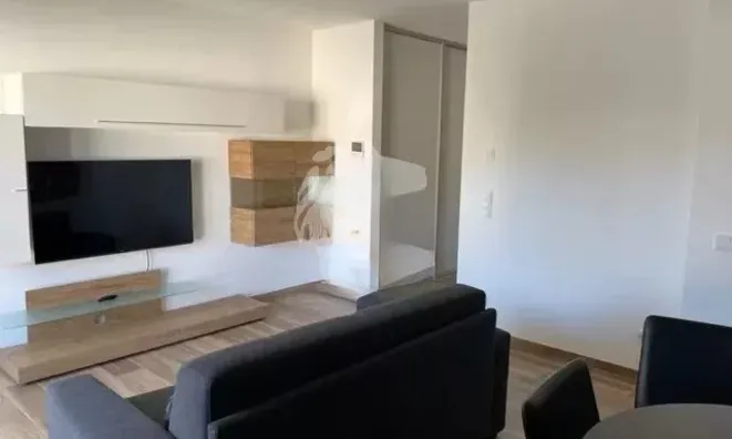 Недвижимость Studio for sale in Schifflange: 1