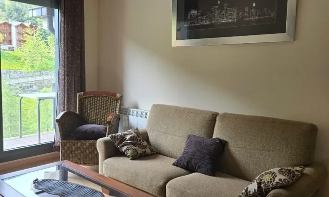Недвижимость Modern 3-bedroom apartment in El Tarter: 4