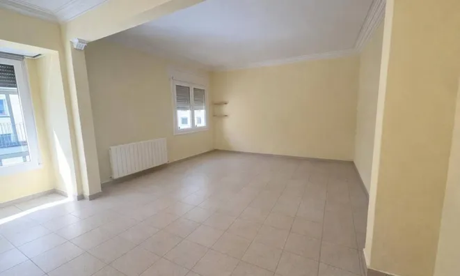 Недвижимость Bright spacious apartment for sale in Andorra la Vella, Centre area: 4
