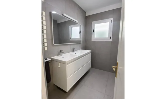 Недвижимость Bright spacious apartment for sale in Andorra la Vella, Centre area: 13