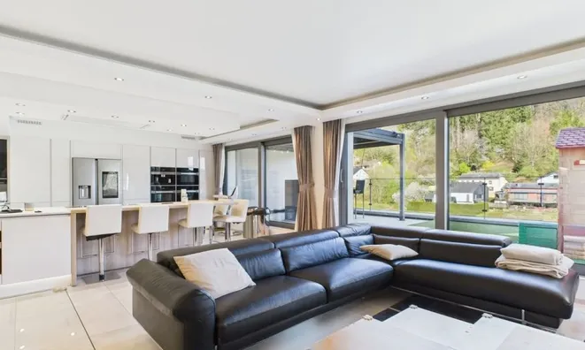 Недвижимость Triplex 4 bedrooms for sale in Hobscheid: 3