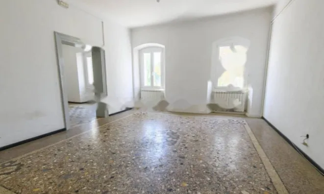 Недвижимость Квартира на улице Альвиано: 5