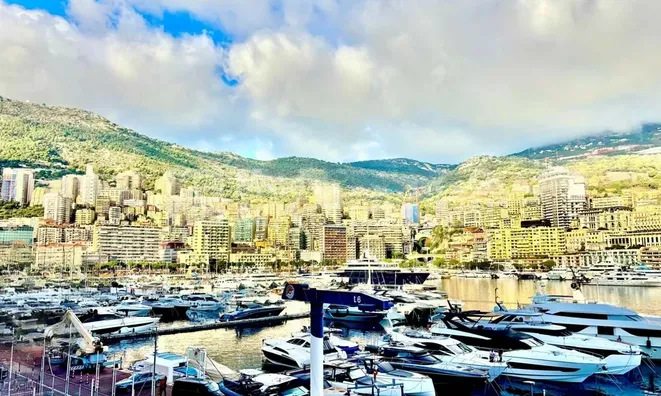 Недвижимость Apartment Monaco, Port: 1