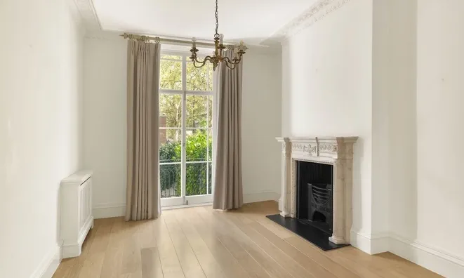 Недвижимость Brompton Square, Knightsbridge: 4