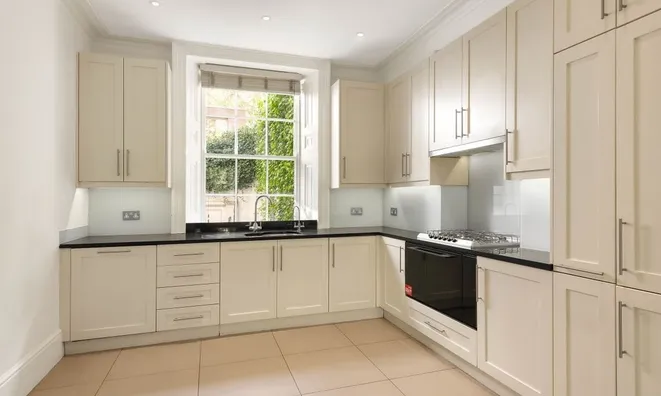 Недвижимость Brompton Square, Knightsbridge: 13