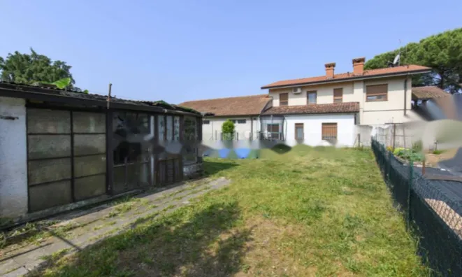 Недвижимость Квартира на улице Реале: 15