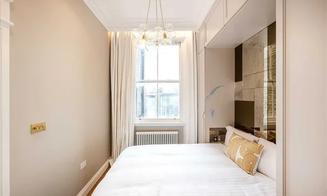 Недвижимость Redcliffe Square: 1