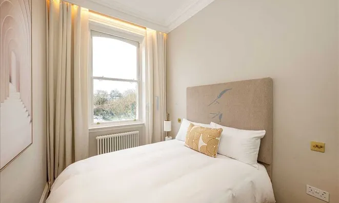 Недвижимость Redcliffe Square: 5