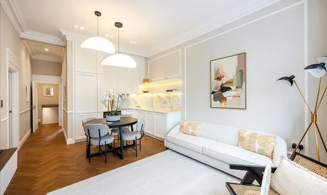 Недвижимость Redcliffe Square: 11