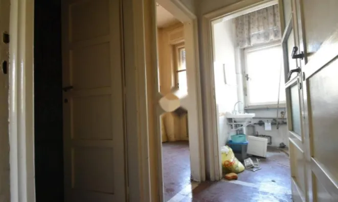 Недвижимость Четырехкомнатная на ул. Рома: 10