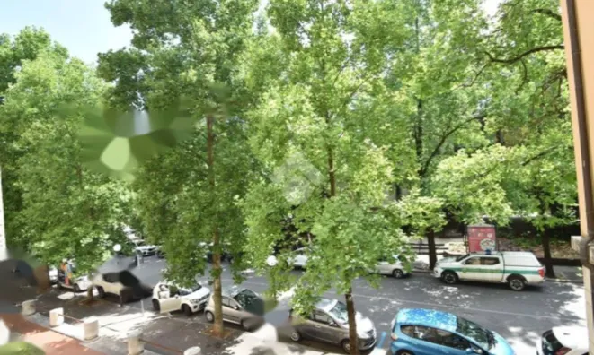 Недвижимость Четырехкомнатная на ул. Рома: 17