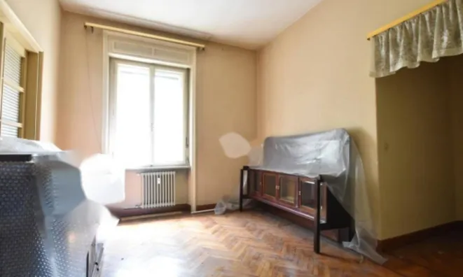 Недвижимость Четырехкомнатная на ул. Рома: 19