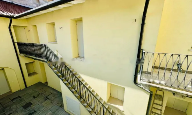 Недвижимость Квартира на улице Маццини: 9