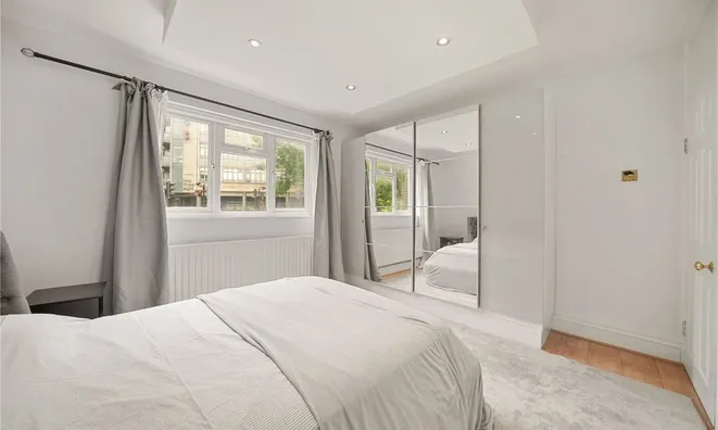 Недвижимость Buxton Court, Thoresby Street: 3