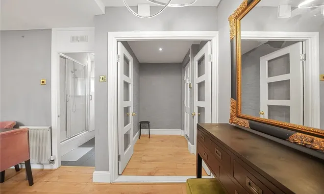 Недвижимость Buxton Court, Thoresby Street: 10