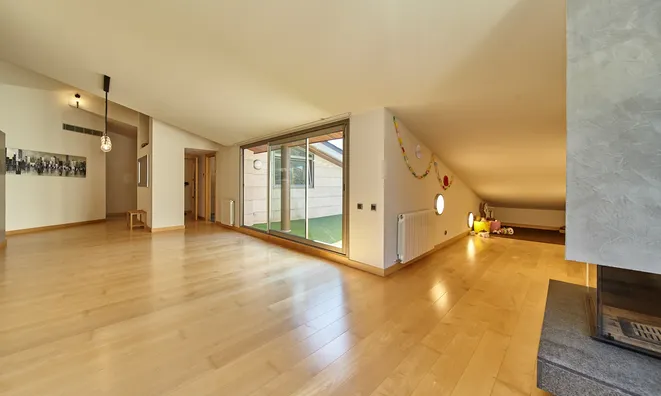 Недвижимость Penthouse for sale in Escaldes Engordany, 3 bedrooms: 2