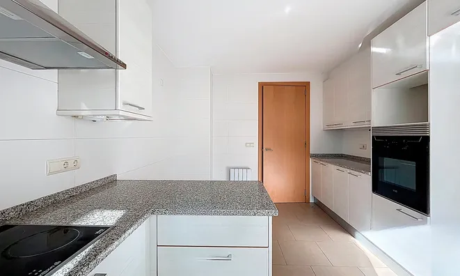 Недвижимость Apartment for sale in Escaldes-Engordany with 4 bedrooms: 7