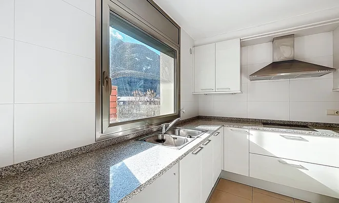 Недвижимость Apartment for sale in Escaldes-Engordany with 4 bedrooms: 9